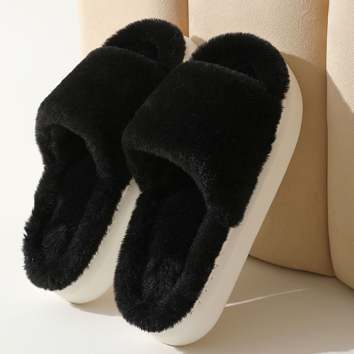 Eva Fluffy Slippers